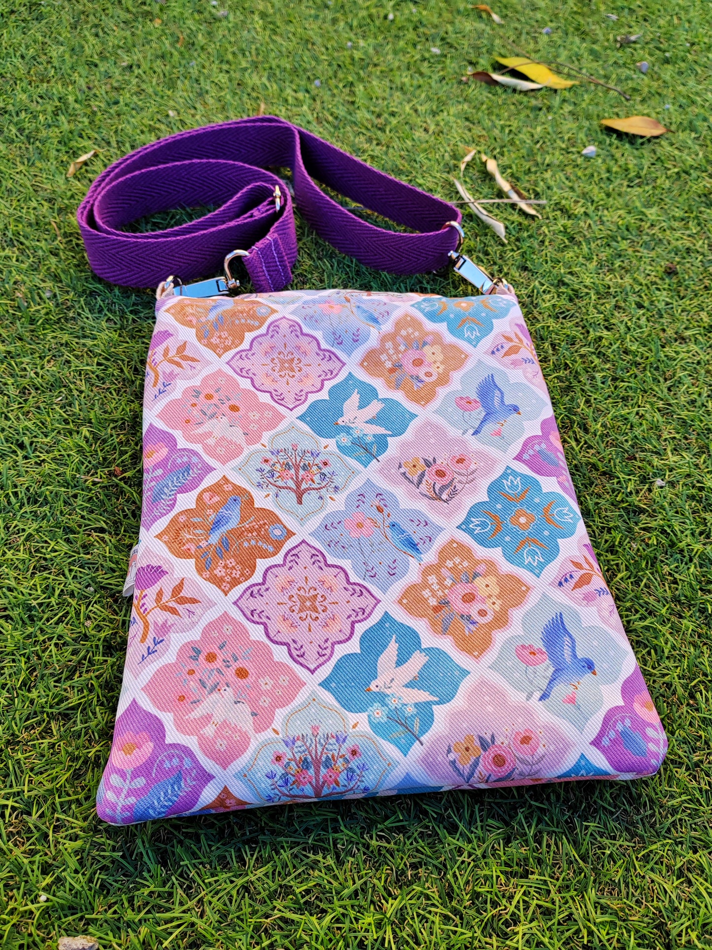 Funda libro con bolsillo