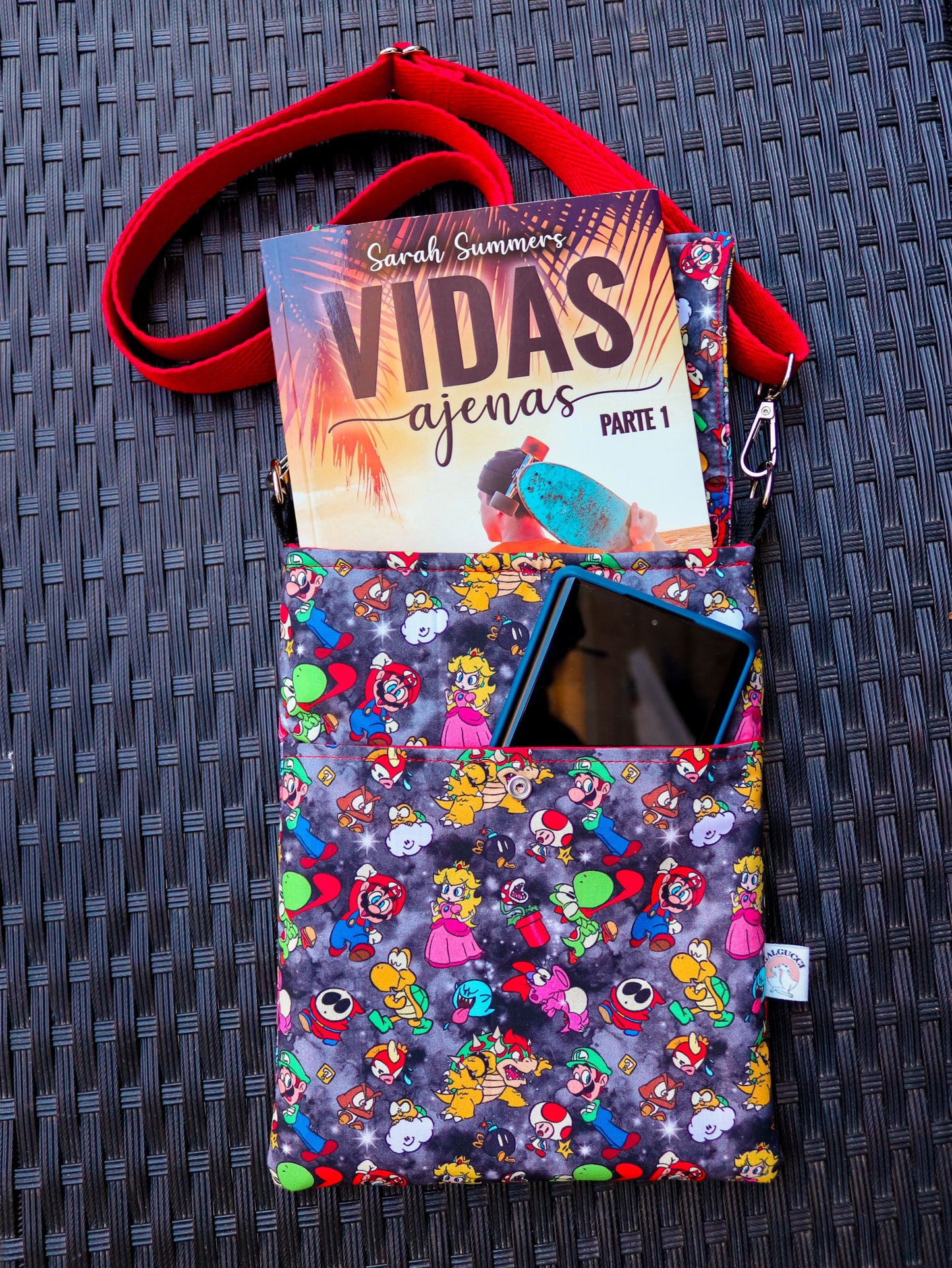 Funda libro con bolsillo