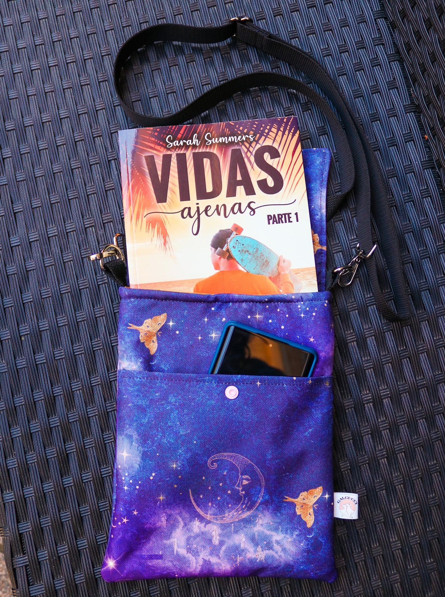 Funda libro con bolsillo